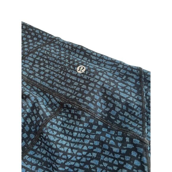 LULULEMON Deep Breath Crop Size 6 Shatter Weave Desert Teal Alberta Lake - Picture 11 of 14